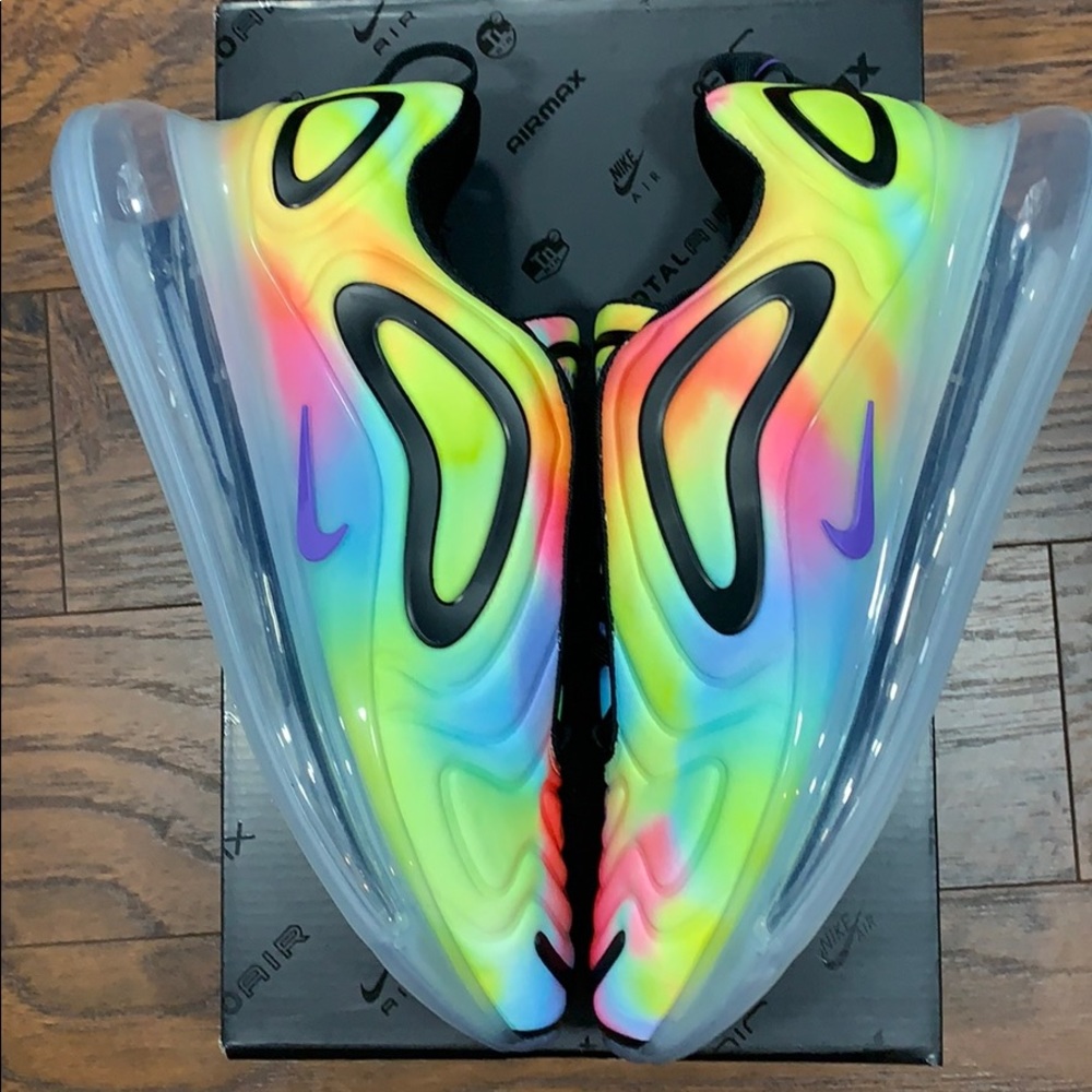 AIR MAX 720 Multi-Color//Psychic Purple - Picture 1 of 16